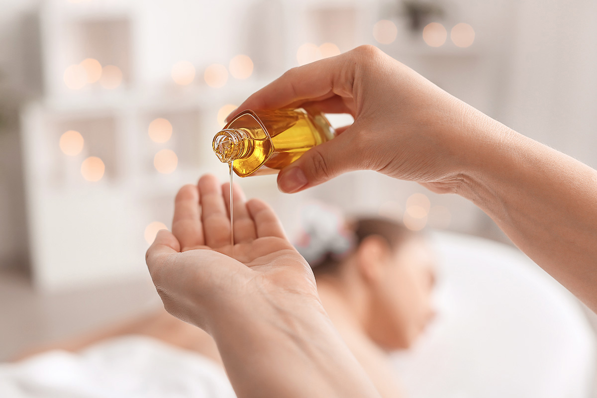 The Grand Hotel Binz offers a variety of authentic Ayurveda treatments by experienced therapists from India.